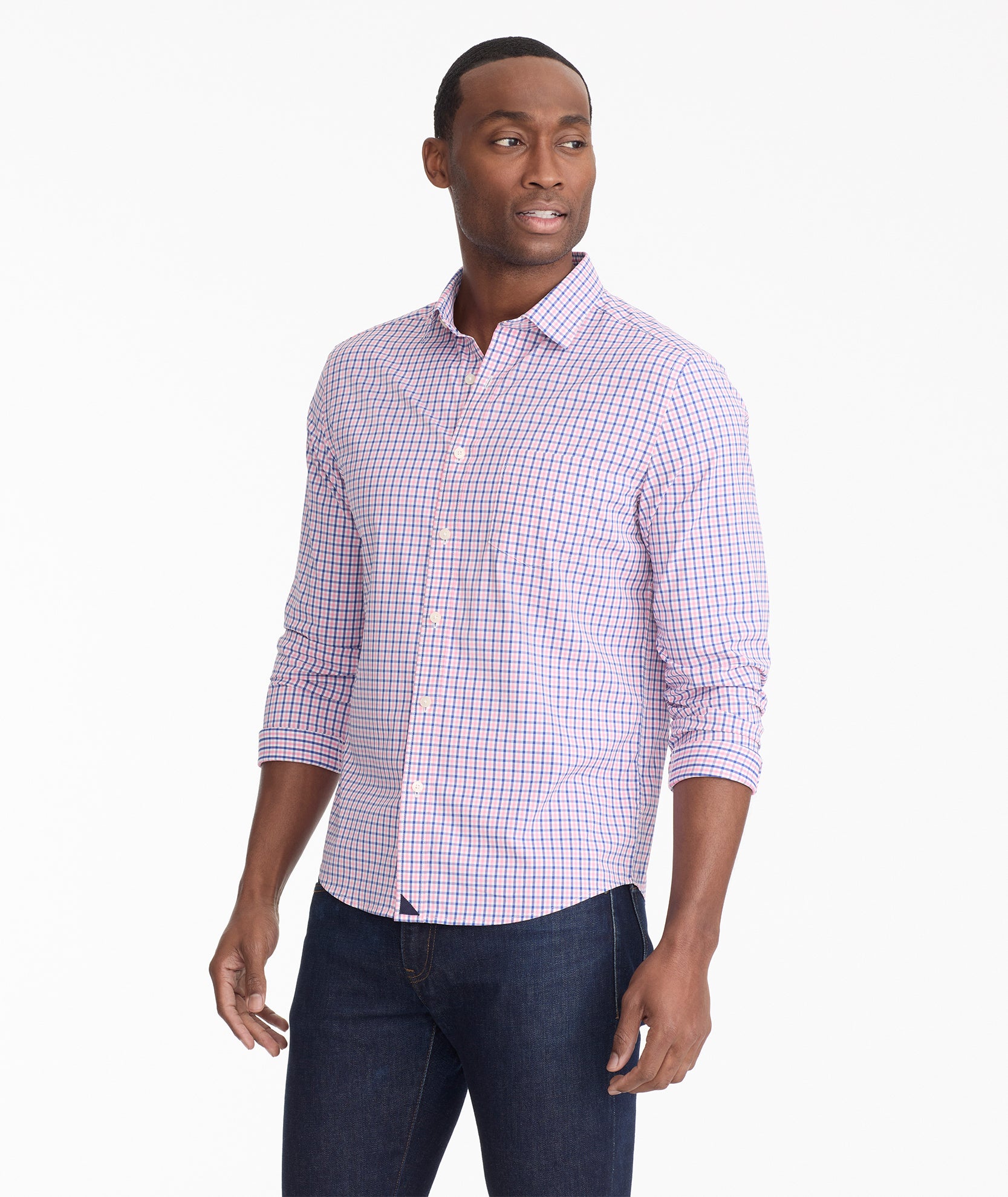 Model is wearing UNTUCKit Wrinkle-Free Performance Edwards Shirt.